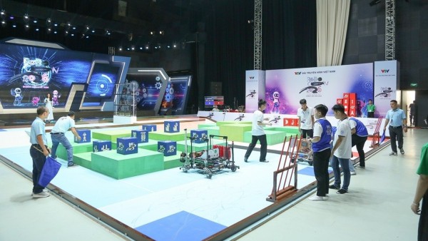 Khởi tranh Cuộc thi sáng tạo Robot Việt Nam 2026