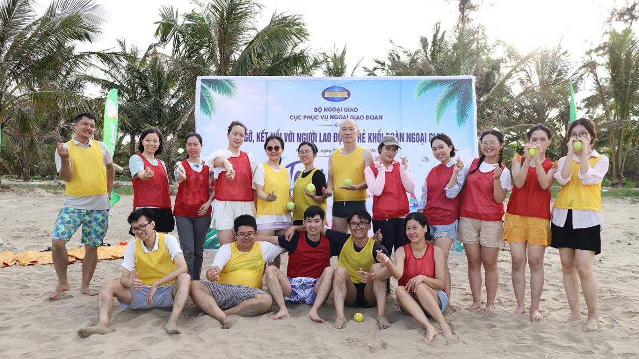 Cục Phục vụ Ngoại giao đoàn tăng cường kết nối, đồng hành cùng người lao động trẻ