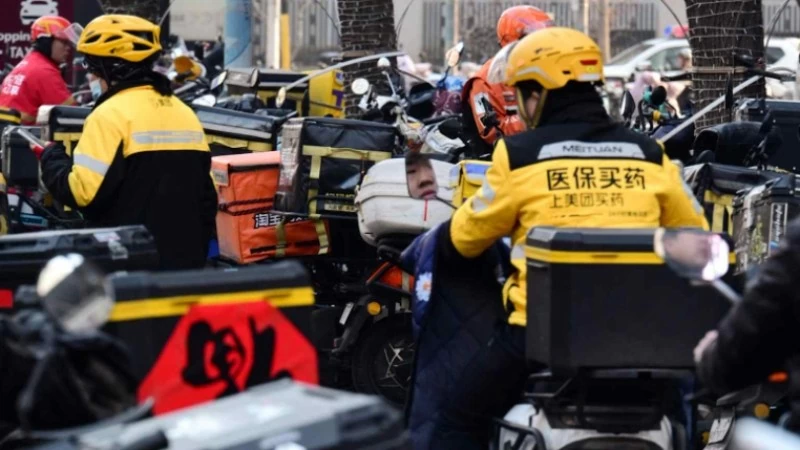 Trung Quốc siết chặt kiểm soát 'bếp ma' trong dịch vụ giao đồ ăn Trung Quốc siết chặt kiểm soát 'bếp ma' trong dịch vụ giao đồ ăn