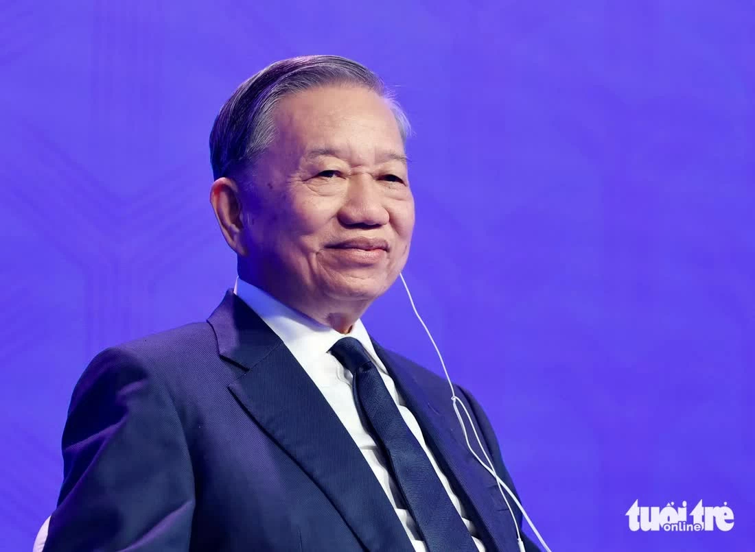 Tổng Bí thư, Chủ tịch nước Tô Lâm trong phần trả lời câu hỏi các đại biểu tại Đối thoại Shangri-La tối 29/5. (Nguồn: Tuổi trẻ)