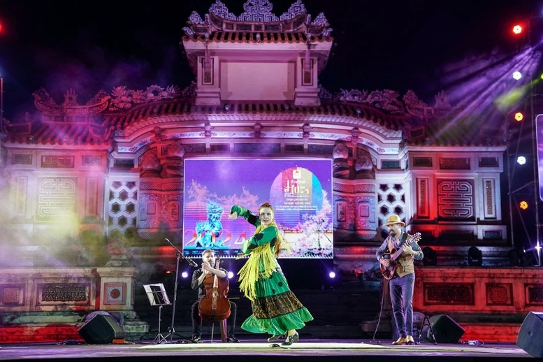 Thành phố Huế tổ chức loạt sự kiện hấp dẫn chào đón du khách trong tháng 6 Thành phố Huế tổ chức loạt sự kiện hấp dẫn chào đón du khách trong tháng 6