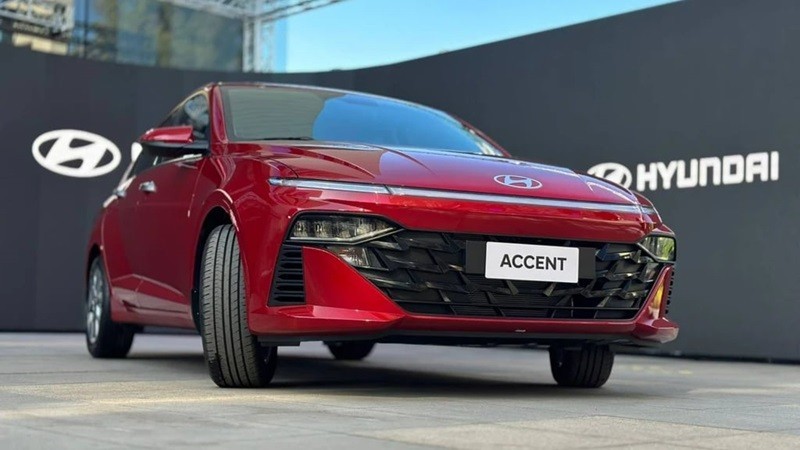 Loạt xe sedan hạng B giảm giá, Hyundai Accent ưu đãi tới 80 triệu đồng