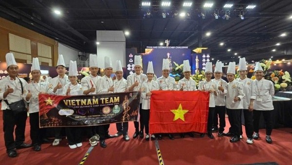 Đầu bếp Hà Nội giành 2 Huy chương Đồng tại đấu trường ẩm thực quốc tế