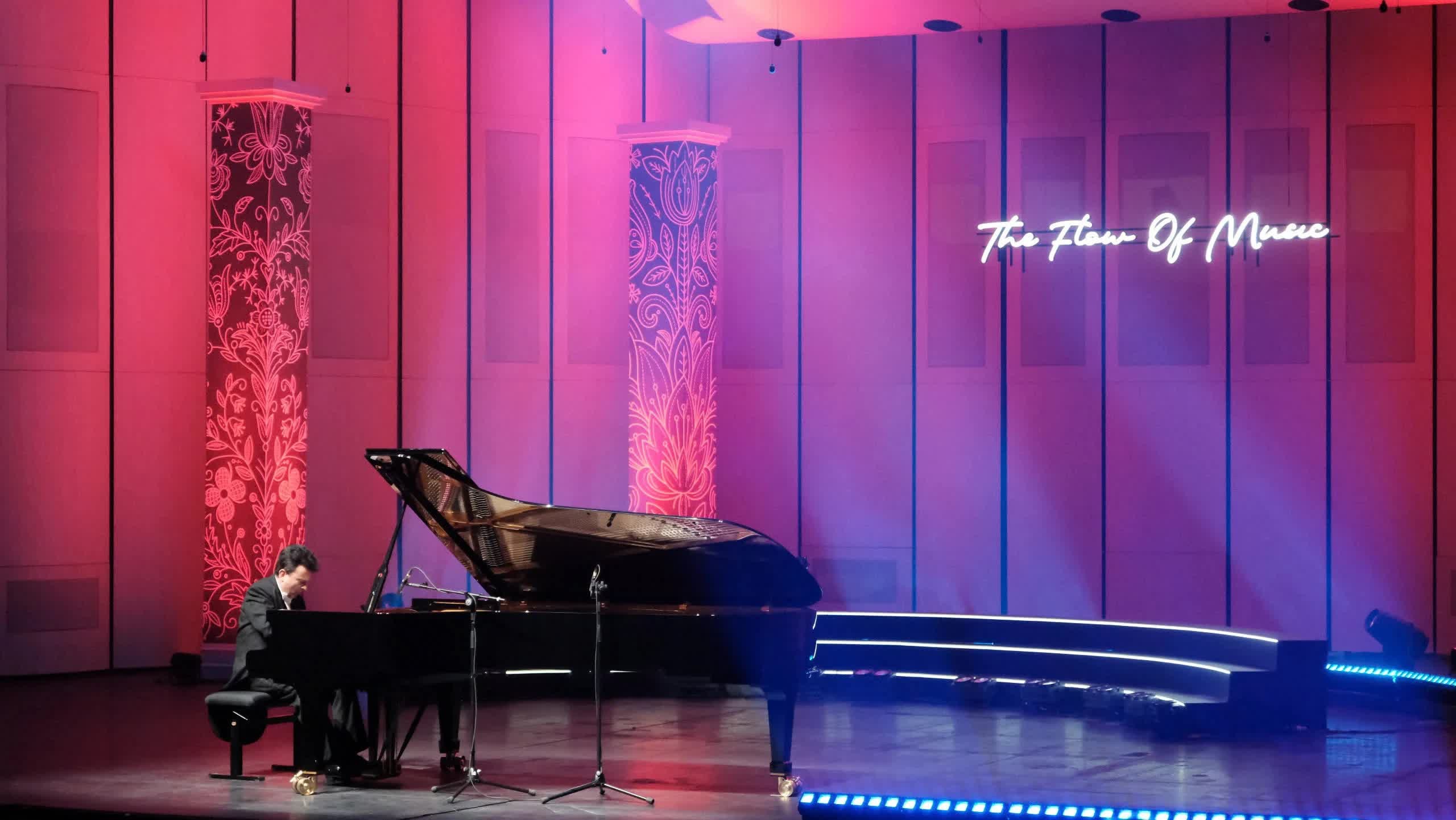 Để tiếng đàn piano kể câu chuyện hữu nghị Việt Nam-Ba Lan