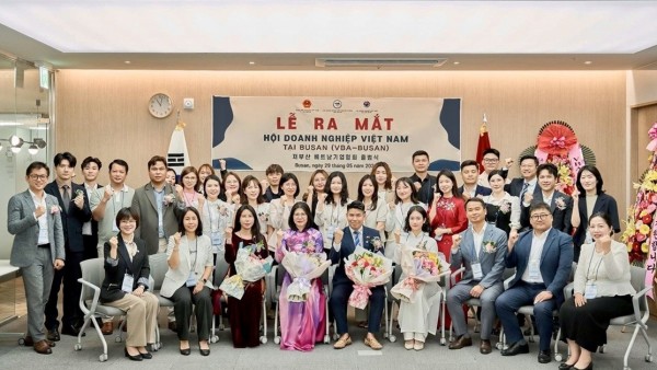 Ra mắt Hội Doanh nghiệp Việt Nam tại Busan (Hàn Quốc)