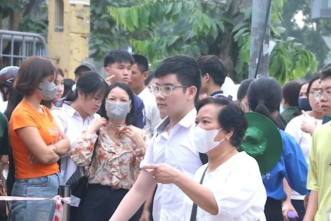 Điểm chuẩn vào lớp 10 Trường Chuyên Khoa học Tự nhiên Hà Nội năm 2026 Điểm chuẩn vào lớp 10 Trường Chuyên Khoa học Tự nhiên Hà Nội năm 2026