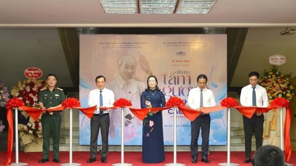 Exhibition honours 136 exemplary figures in studying and following Ho Chi Minh's ideology, morality