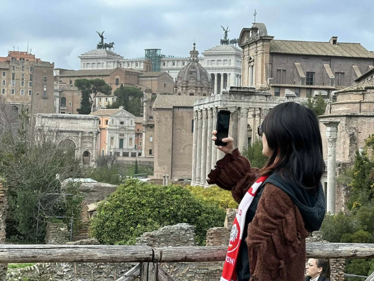 Du lịch checklist, khi điểm đến thành phông nền selfie