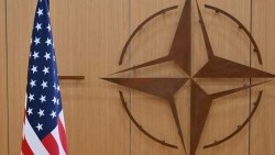 Mỹ xem xét mở rộng 'ô hạt nhân' ở châu Âu, các nước sườn Đông NATO bật mí tin quan trọng