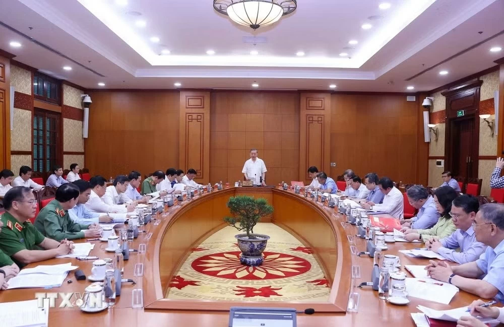 Tổng Bí thư, Chủ tịch nước Tô Lâm: Không để xã hội giàu lên về vật chất nhưng nghèo đi về văn hóa, đạo đức và các giá trị nhân văn