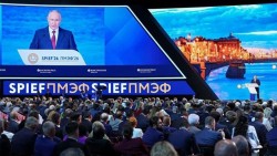 Tổng thống Putin: BRICS đã vượt qua G7... và các trung tâm tăng trưởng mới muốn tự quyết định quỹ đạo phát triển