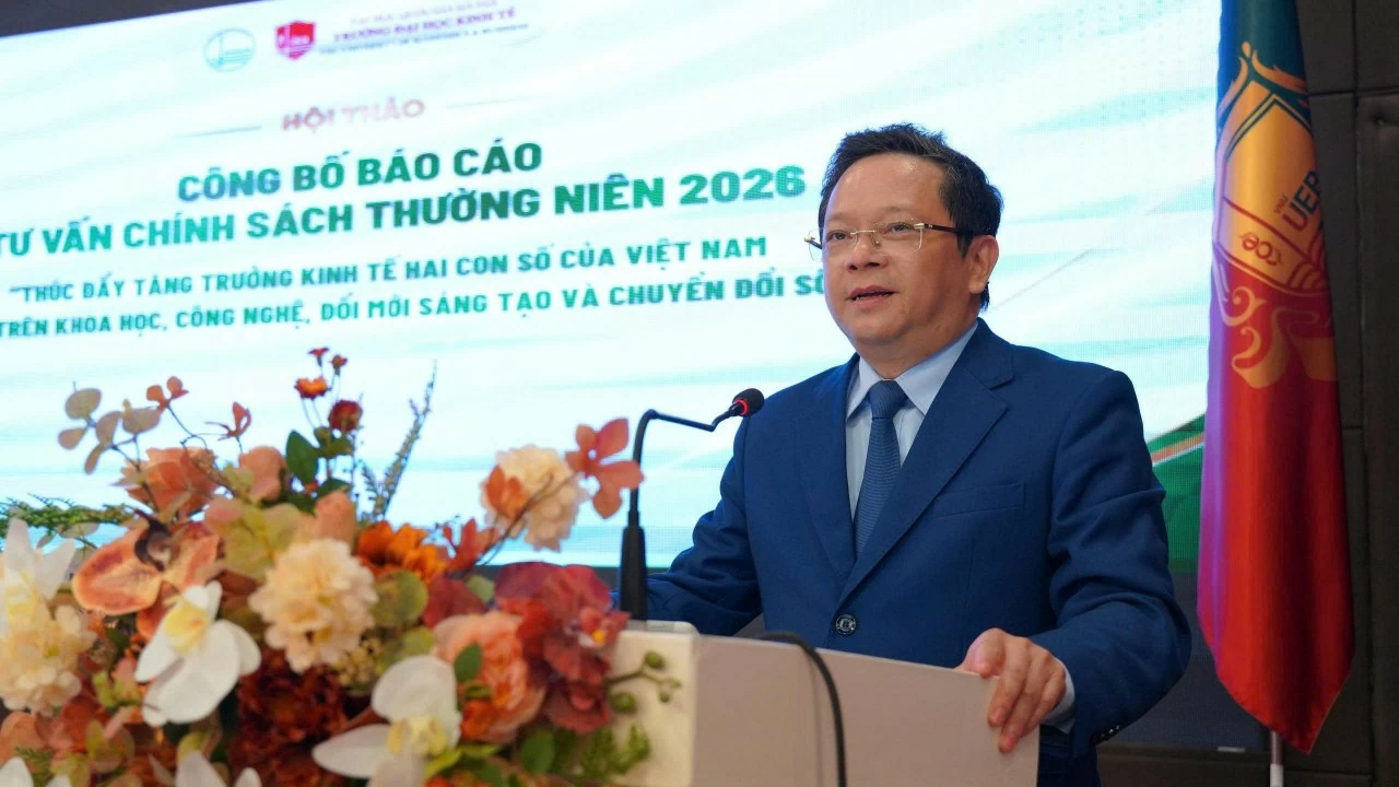 Mục tiêu tăng trưởng hai con số và yêu cầu đổi mới mô hình phát triển ở Việt Nam