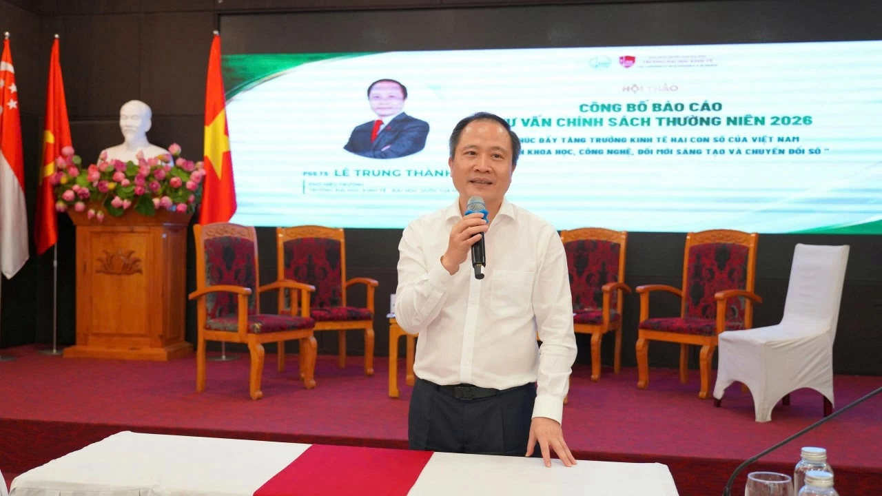 Mục tiêu tăng trưởng hai con số và yêu cầu đổi mới mô hình phát triển ở Việt Nam