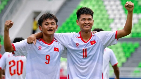 U19 Việt Nam tự tin đánh bại U19 Indonesia, giành vé vào bán kết giải U19 Đông Nam Á 2026