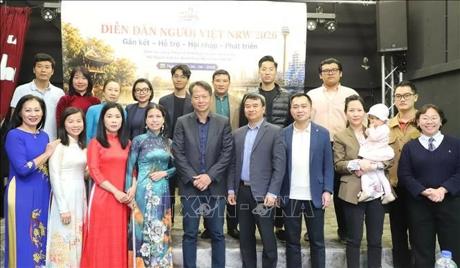 Hướng tới mái nhà chung cho cộng đồng người Việt tại bang đông dân nhất nước Đức