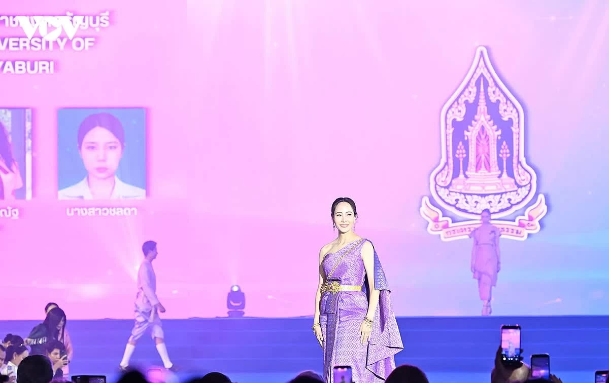 Con đường lụa Thái: Khi di sản hoàng gia trở thành sứ giả ngoại giao văn hóa Con đường lụa Thái: Khi di sản hoàng gia trở thành sứ giả ngoại giao văn hóa