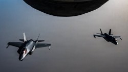 Căng thẳng Trung Đông: Mỹ bắn hạ UAV, Tehran cảnh báo đáp trả