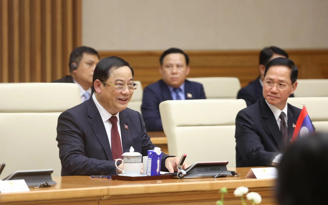 Thủ tướng Lào Sonexay Siphandone phát biểu tại Hội đàm. (Ảnh: Thành Long)