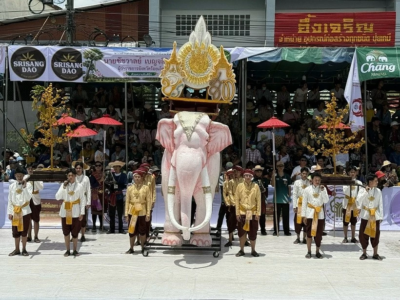 Tổng lãnh sự Việt Nam tại Khon Kaen làm việc với lãnh đạo tỉnh Roi Et, thúc đẩy hợp tác địa phương