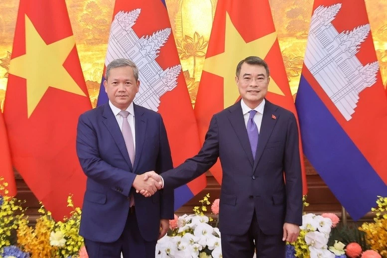Thủ tướng Lê Minh Hưng chủ trì lễ đón chính thức Thủ tướng Campuchia Thủ tướng Lê Minh Hưng chủ trì lễ đón chính thức Thủ tướng Campuchia