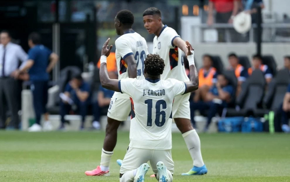 Ecuador 3-0 Guatemala: La Tri nối dài chuỗi trận bất bại lên con số 19