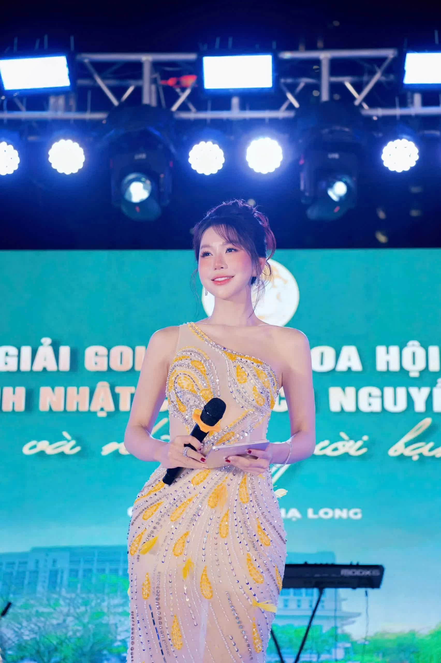 Á hoàng Golf Queen 2017 chia sẻ hành trình gieo giá trị phát triển bản thân