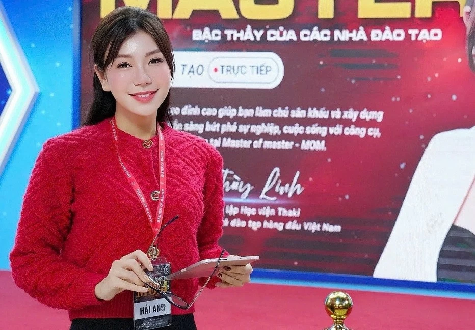 Á hoàng Golf Queen 2017 chia sẻ hành trình gieo giá trị phát triển bản thân