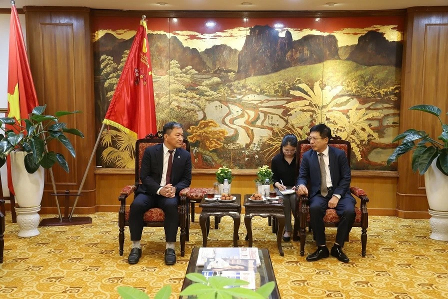 VBF: Hành trình 3 thập kỷ đồng hành cùng sự phát triển của môi trường đầu tư, kinh doanh tại Việt Nam VBF: Hành trình 3 thập kỷ đồng hành cùng sự phát triển của môi trường đầu tư, kinh doanh tại Việt Nam