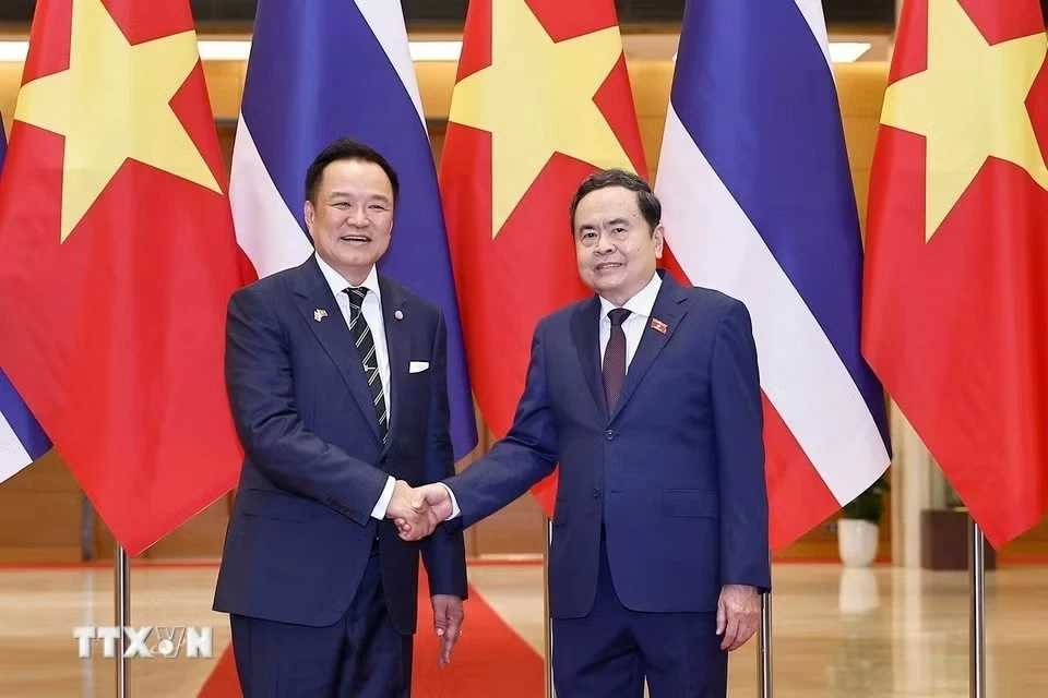 Chủ tịch Quốc hội Trần Thanh Mẫn hội kiến Thủ tướng Thái Lan Anutin Charnvirakul thăm chính thức Việt Nam và tham dự Diễn đàn Tương lai ASEAN lần thứ ba. (Nguồn: TTXVN)