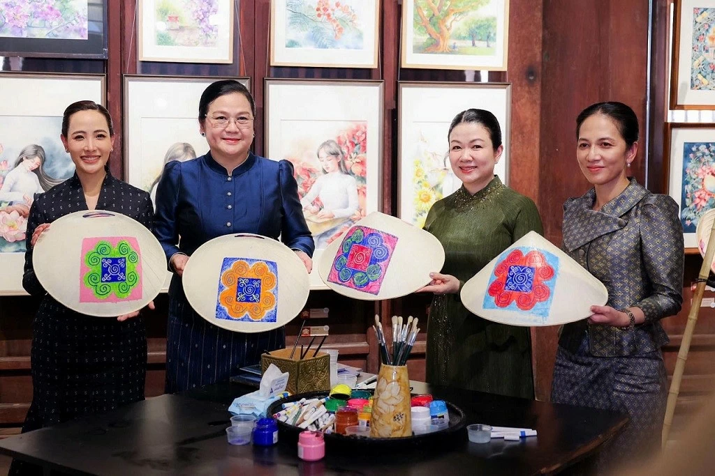 Hoạt động đối ngoại của Phu nhân Thủ tướng Chính phủ Lê Minh Hưng cùng Phu nhân Thủ tướng các nước Lào, Campuchia, Thái Lan