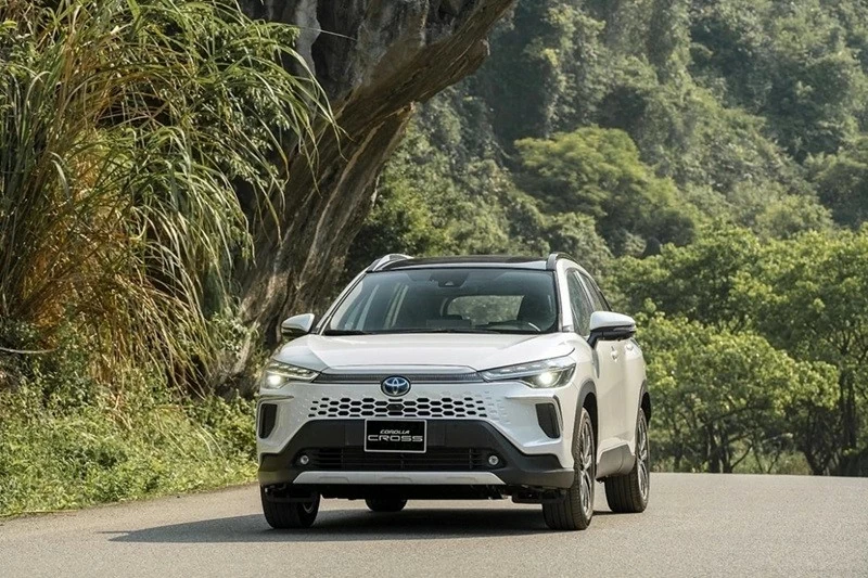 Toyota Corolla Cross HEV tiếp tục dẫn đầu top 5 mẫu xe hybrid bán chạy nhất tháng 5/2026