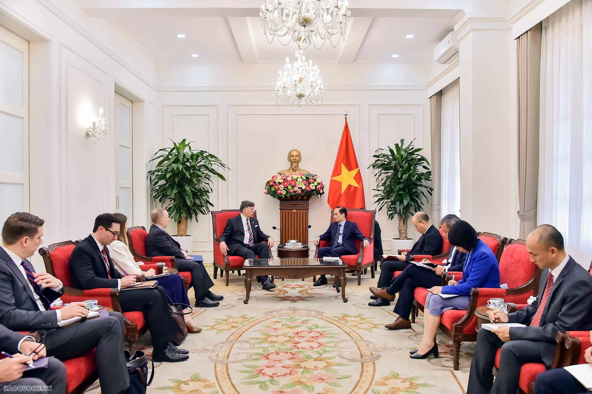Bộ trưởng Ngoại giao Lê Hoài Trung tiếp Thứ trưởng Ngoại giao Hoa Kỳ