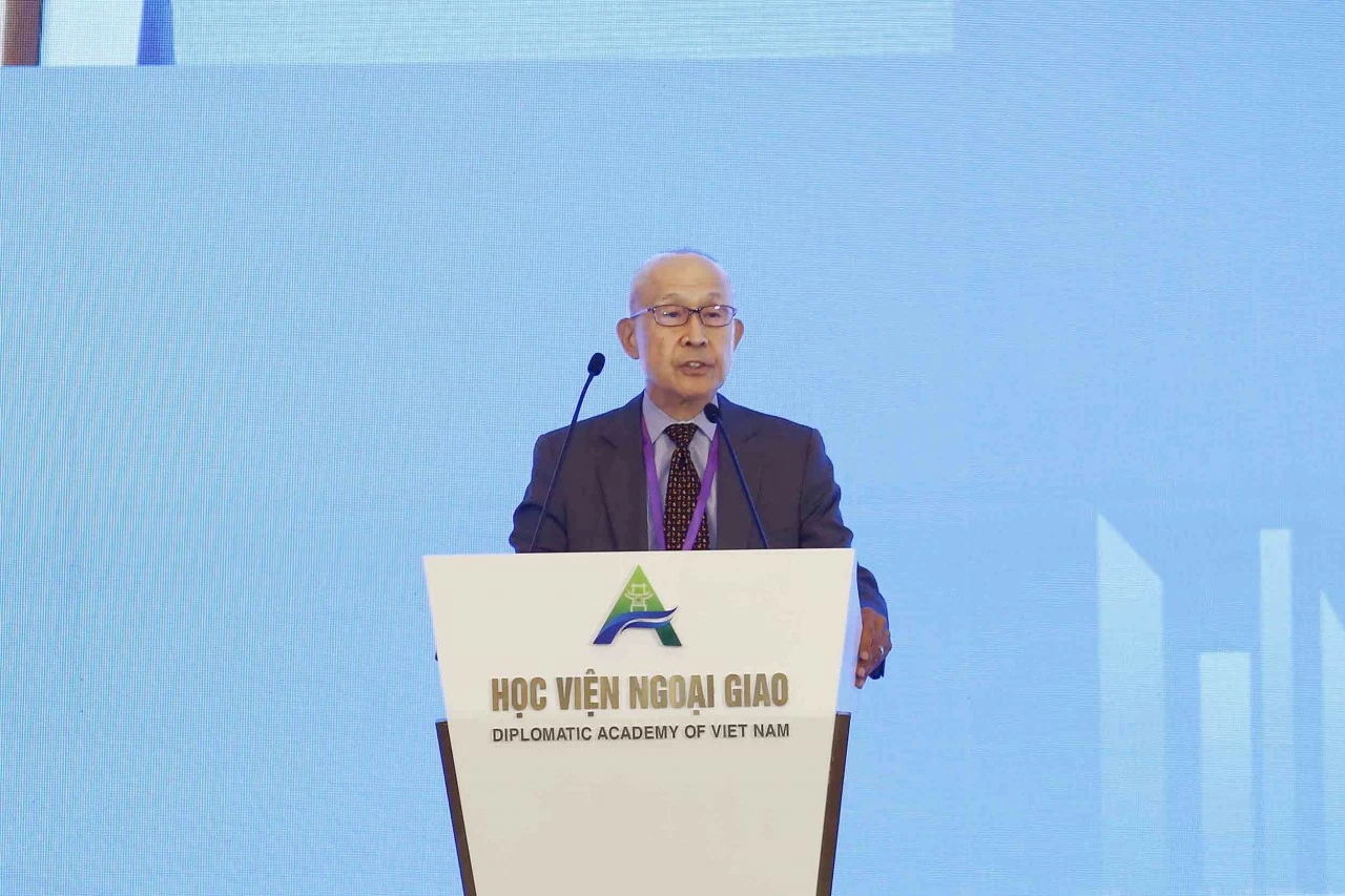 Phiên toàn thể 5 Diễn đàn Tương lai ASEAN: Những mô hình phát triển mới trong bối cảnh chuyển dịch toàn cầu