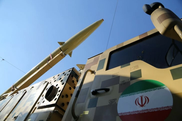 Mỹ tấn công Iran, Tehran trả đũa, Tổng thống Trump vẫn tin tưởng sẽ có thỏa thuận