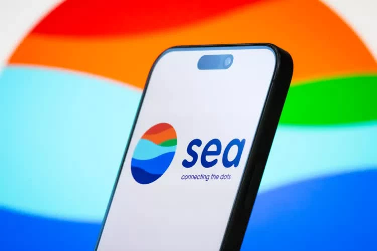Sea Limited là tập đoàn công nghệ Internet hướng tới người tiêu dùng có trụ sở tại Singapore, hoạt động trong ba lĩnh vực kinh doanh cốt lõi gồm Garena (giải trí số), Shopee (thương mại điện tử) và SeaMoney (dịch vụ tài chính số). (Nguồn: Getty Images)