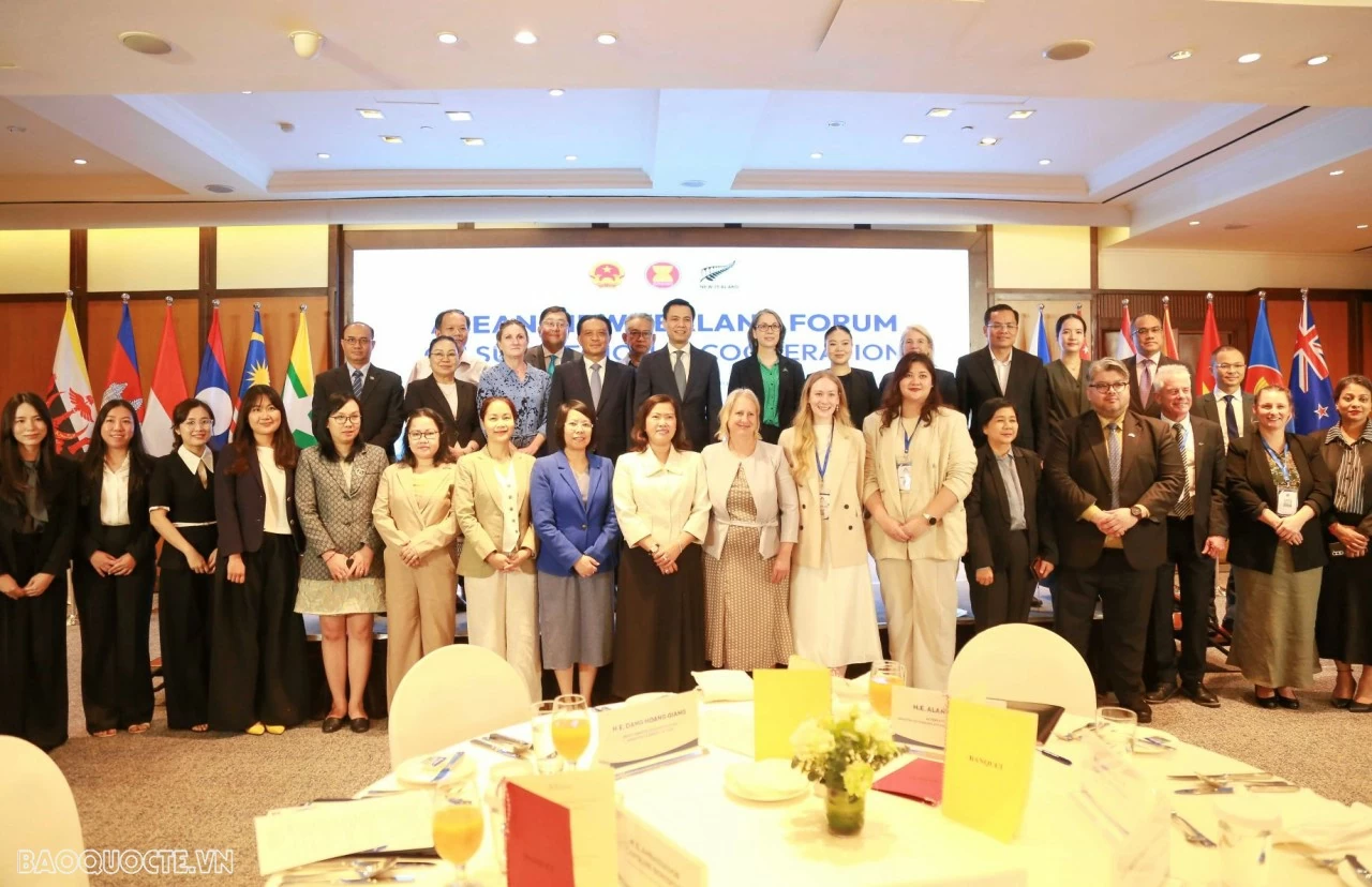 Bộ Ngoại giao tổ chức Diễn đàn ASEAN-New Zealand về Hợp tác tiểu vùng, và Hội thảo ASEAN- Anh
