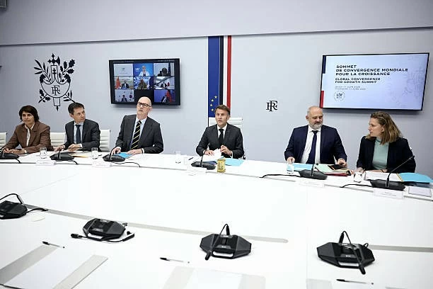 Trung Quốc kêu gọi tăng cường hợp tác kinh tế trước thềm cuộc họp quan trọng của nhóm G7