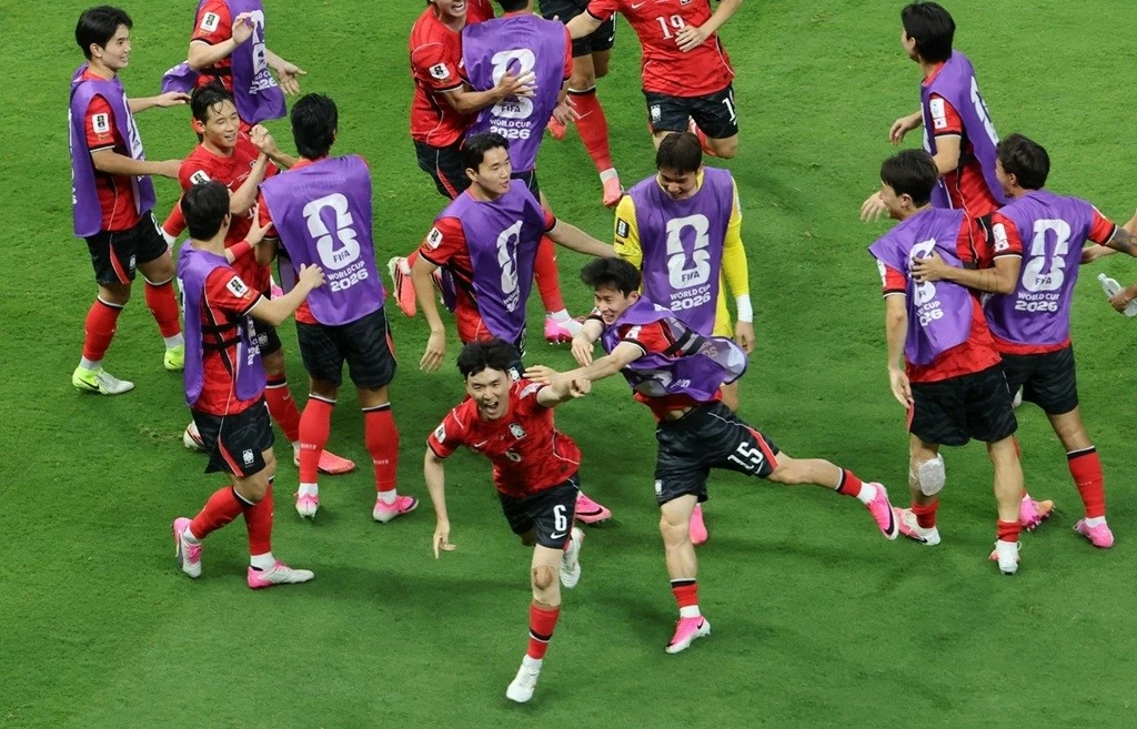 Hàn Quốc có chiến thắng đầu tiên tại vòng mở màn World Cup sau 16 năm
