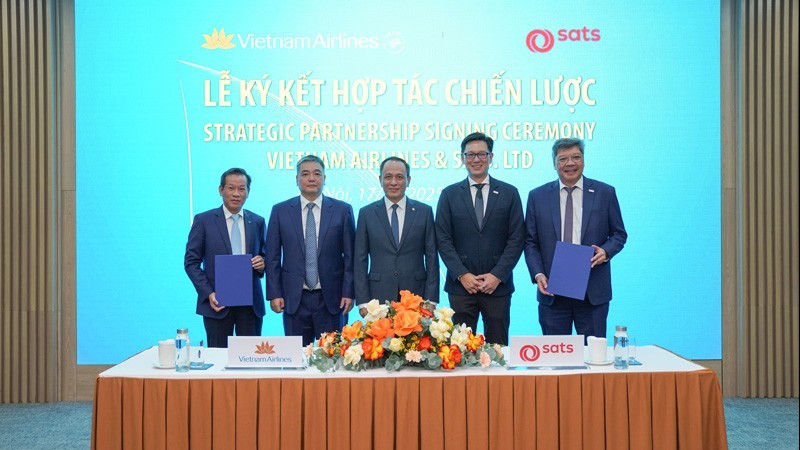 Thúc đẩy kết nối toàn cầu của Việt Nam: SATS tiên phong phát triển logistics hàng không và hội nhập thương mại