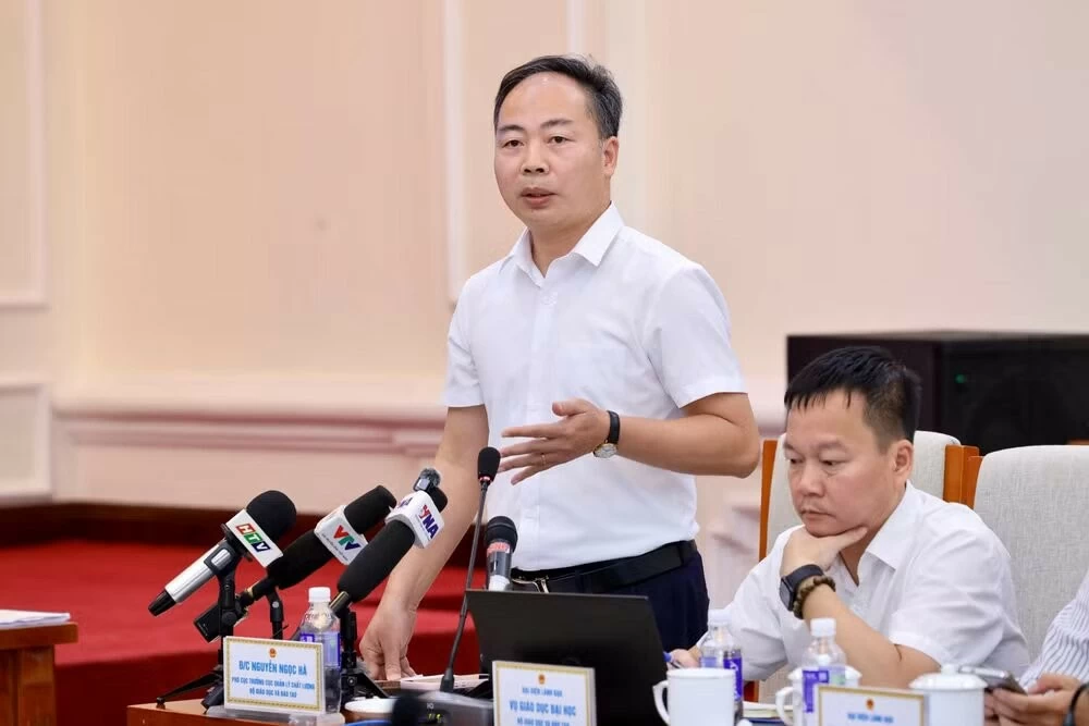 Kỳ thi tốt nghiệp THPT 2026: Đề Ngữ văn gây nhiều tranh cãi, Bộ GD&ĐT nói gì?