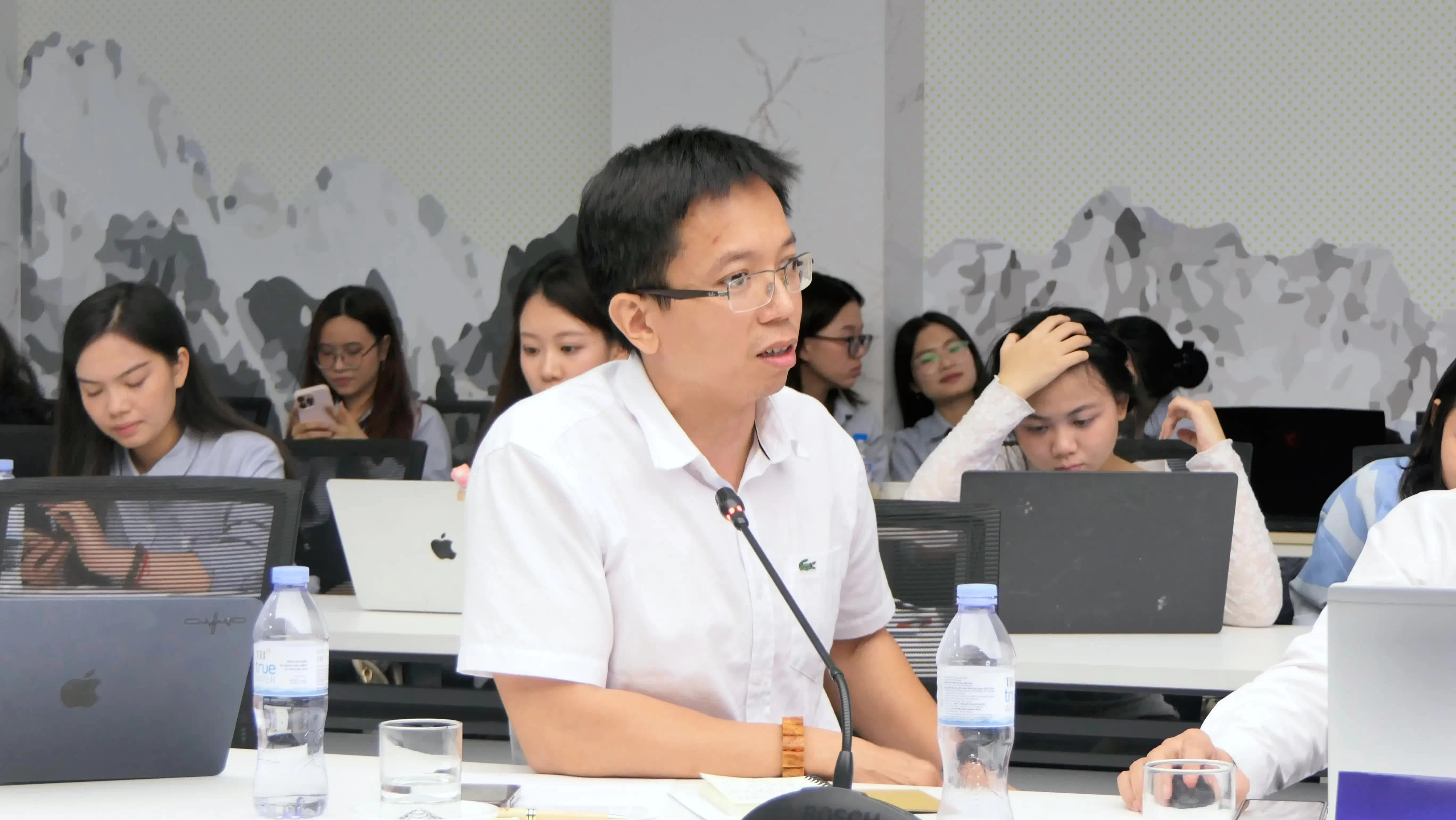 Thông tin đối ngoại trong kỷ nguyên mới: Xây dựng các ‘điểm chạm’ chiến lược của Việt Nam trên không gian truyền thông quốc tế