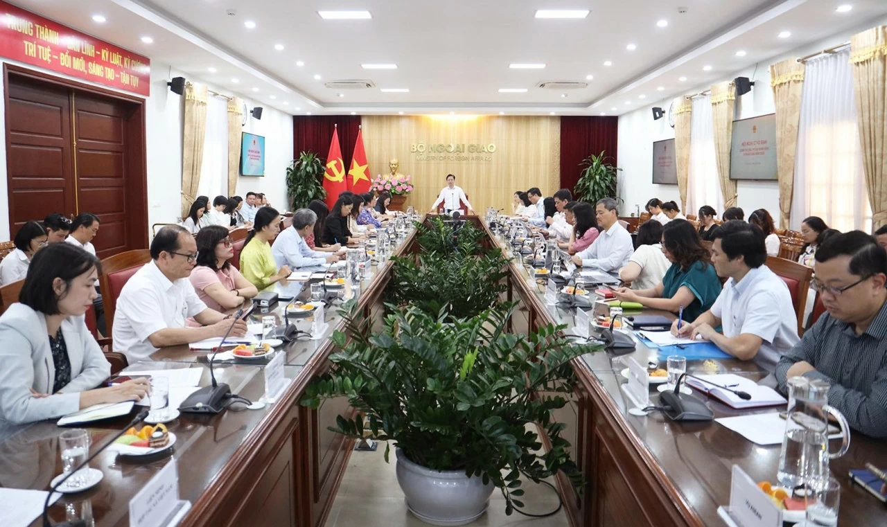 Toàn cảnh Hội nghị Giao ban công tác đối ngoại nhân dân 6 tháng đầu năm 2026. (Ảnh: Thành Long) Toàn cảnh Hội nghị Giao ban công tác đối ngoại nhân dân 6 tháng đầu năm 2026. (Ảnh: Thành Long)