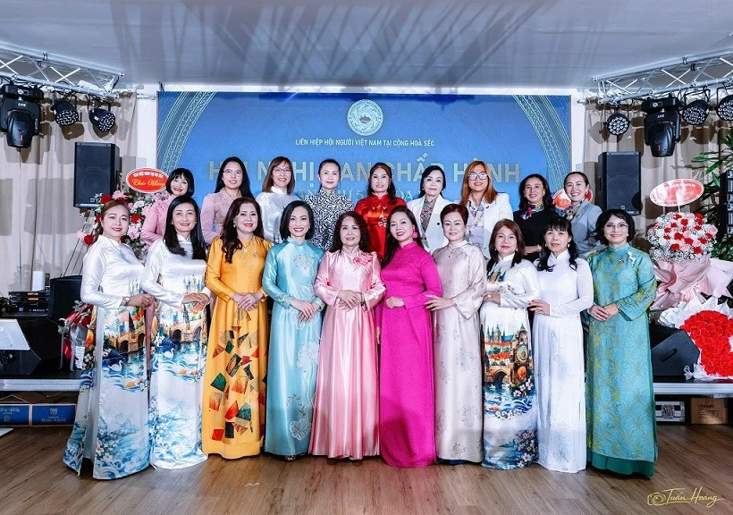 Hội nghị thường niên lần thứ 5 Liên hiệp Hội Người Việt Nam tại Czech: Kết nối cộng đồng, hướng về Tổ quốc và vững bước trong kỷ nguyên số