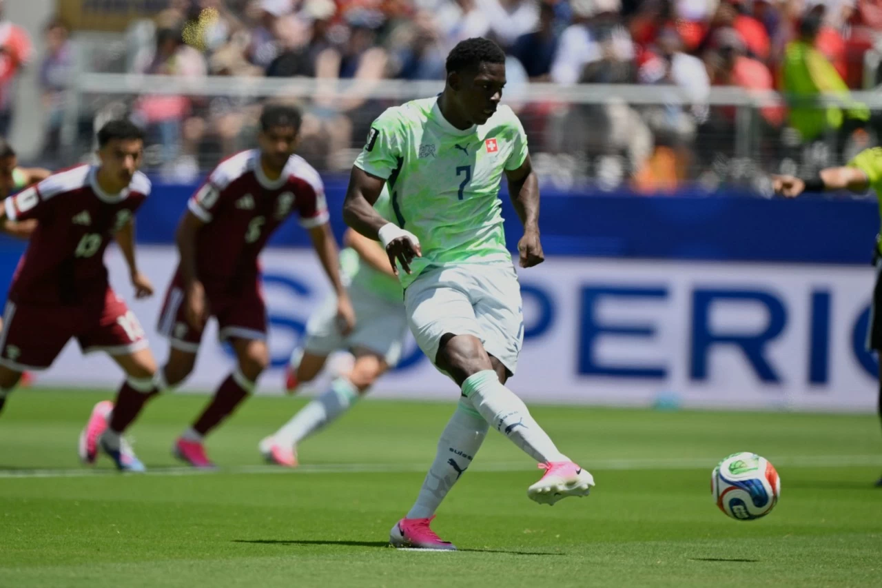 Bảng B - World Cup 2026: Boualem Khoukhi ghi bàn lịch sử ở phút 90+4, Qatar lần đầu tiên có điểm tại World Cup Bảng B - World Cup 2026: Boualem Khoukhi ghi bàn lịch sử ở phút 90+4, Qatar lần đầu tiên có điểm tại World Cup