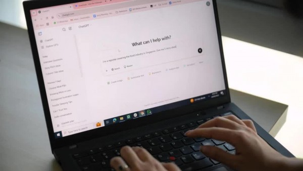 Startup Nhật Bản phát triển hệ thống phân biệt bài viết của con người và AI