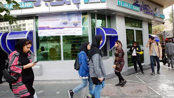 4 ngân hàng lớn tại Iran đồng loạt tê liệt vì tấn công mạng