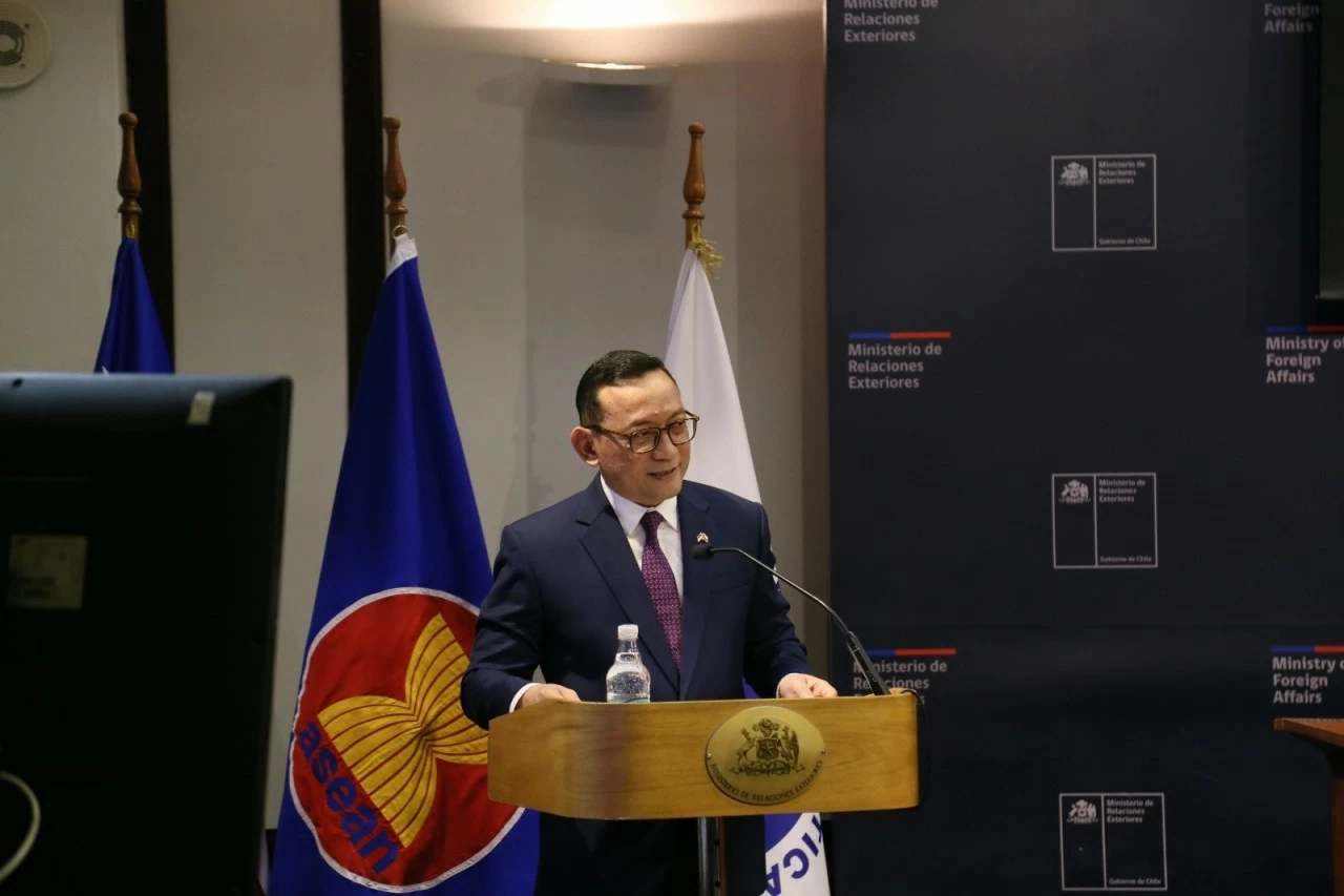 Đại sứ Nguyễn Việt Cường giới thiệu 3 trụ cột Cộng đồng ASEAN và quan hệ Việt Nam-Chile tại Santiago