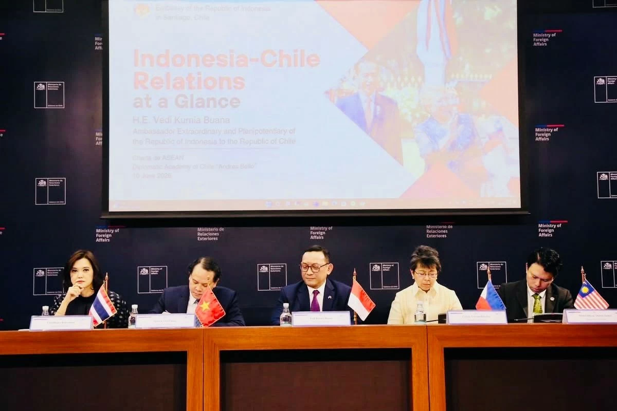 Đại sứ Nguyễn Việt Cường giới thiệu 3 trụ cột Cộng đồng ASEAN và quan hệ Việt Nam-Chile tại Santiago