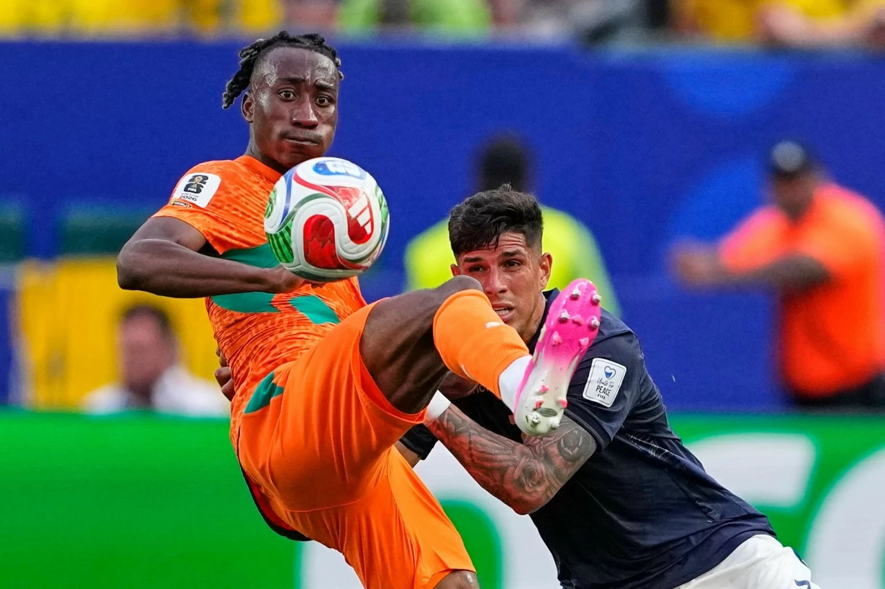 Bảng E World Cup 2026: Bờ Biển Ngà 1-0 Ecuador – Amad Diallo sắm vai người hùng, Les Éléphants giành chiến thắng World Cup đầu tiên sau 12 năm Bảng E World Cup 2026: Bờ Biển Ngà 1-0 Ecuador – Amad Diallo sắm vai người hùng, Les Éléphants giành chiến thắng World Cup đầu tiên sau 12 năm