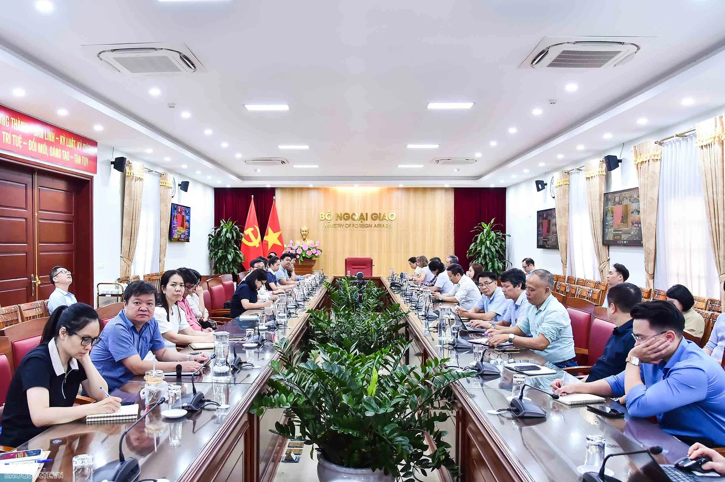 Đẩy mạnh ứng dụng công nghệ số trong công tác xây dựng Đảng Đẩy mạnh ứng dụng công nghệ số trong công tác xây dựng Đảng